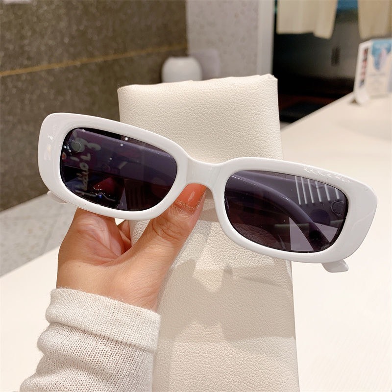 Kính mát nam nữ KM38 gọng chữ nhật thời trang phong cách retro thời trang Hàn Quốc | BigBuy360 - bigbuy360.vn