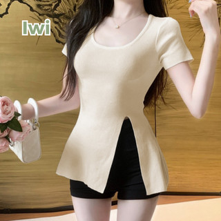 Áo Thun Xẻ Tà Cho Nữ IWI SHOP Thiết Kế Cổ Vuông Cộc Body Cực Tôn Dáng Chất Thun Gân Dày Mát - A237.IW