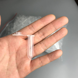 Ống ly tâm Eppendorf  2ml (túi 500 chiếc)