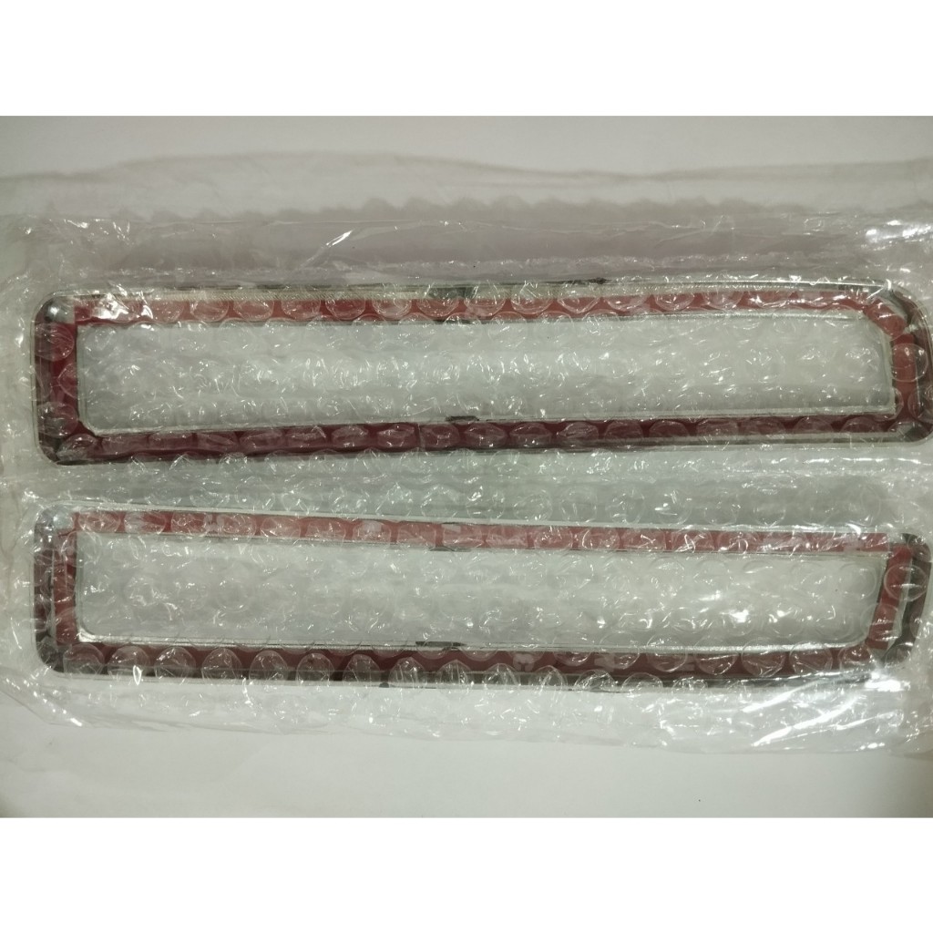 ỐP ĐÈN PHANH SAU TRÊN CAO FORD TRANSIT - ỐP MẠ TRANG TRÍ ĐÈN THẮNG SAU FORD TRANSIT - ỐP ĐÈN PHANH S