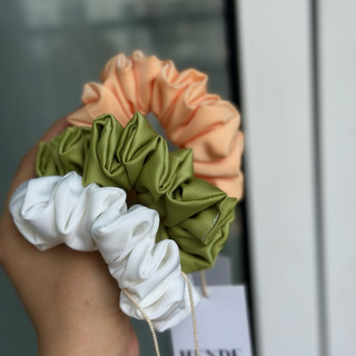 Buộc tóc S - SCRUNCHIES by HENDE studies vải lụa satin cao cấp