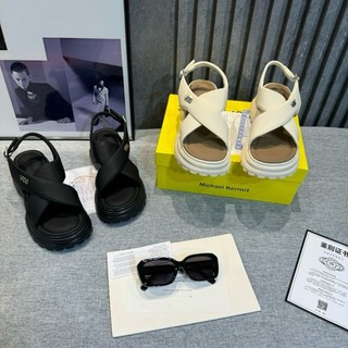 Sandal nữ thời trang quai chéo cách điệu chất da UMI siêu mềm-M30
