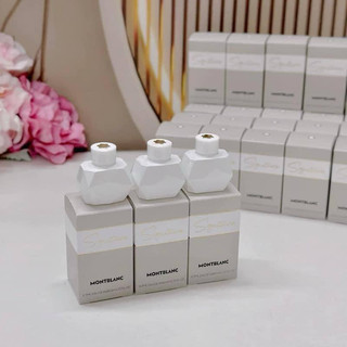 𝐍𝐮̛𝐨̛́𝐜 𝐡𝐨𝐚  mini 𝐌𝐨𝐧𝐭𝐁𝐥𝐚𝐧𝐜 𝐒𝐢𝐠𝐧𝐚𝐭𝐮𝐫𝐞 𝐌𝐢𝐧𝐢 𝟒.𝟓𝐦𝐥m