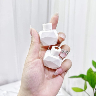 𝐍𝐮̛𝐨̛́𝐜 𝐡𝐨𝐚  mini 𝐌𝐨𝐧𝐭𝐁𝐥𝐚𝐧𝐜 𝐒𝐢𝐠𝐧𝐚𝐭𝐮𝐫𝐞 𝐌𝐢𝐧𝐢 𝟒.𝟓𝐦𝐥m