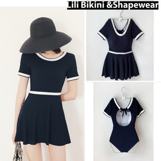 Bikini một mảnh xanh kèm váy mang 2 kiểu thun gân sắc nét đẹp viền trắng Hàn Quốc hàng cao cấp che bụng tôn dáng