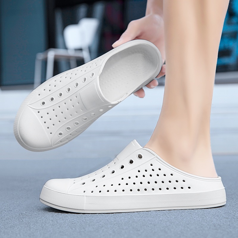 Giày đục lỗ đi mưa, giày nhựa đi mưa, đi biển cực kỳ phù hợp, chất liệu nhẹ mềm êm, chống nước WNC NATIVE/LUCHI: 5705T