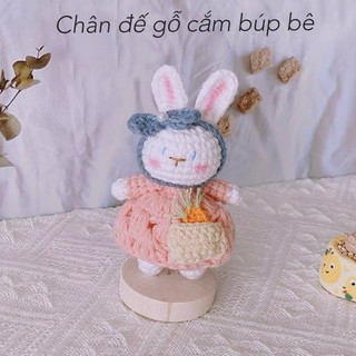 Chân đế gỗ cắm búp bê/thú bông móc-tự gắn kim vào