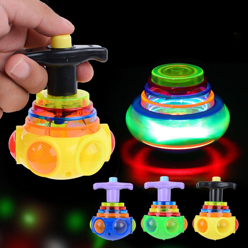 Con quay phát sáng có nhạc cho bé