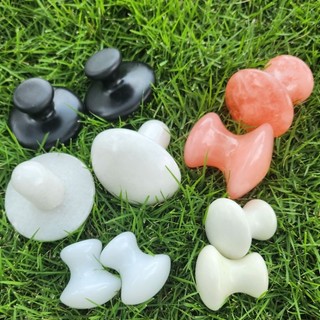 Đá Massage Mặt Hình Nấm Màu Đen Và Trắng