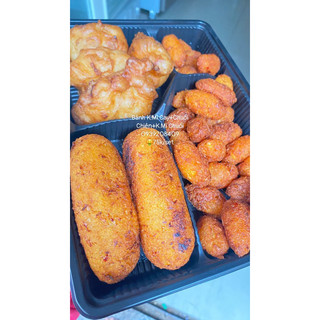 Khoai mì chuối chiên+ khoai mì cay + chuối chiên