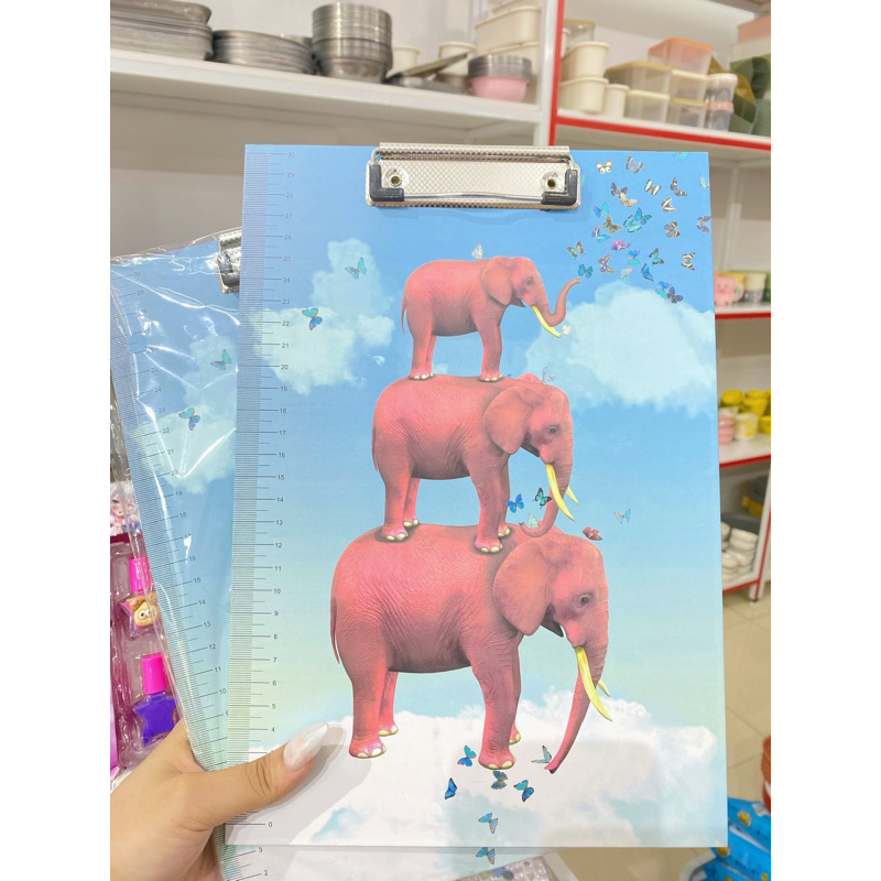 Kẹp tài liệu có thước đó