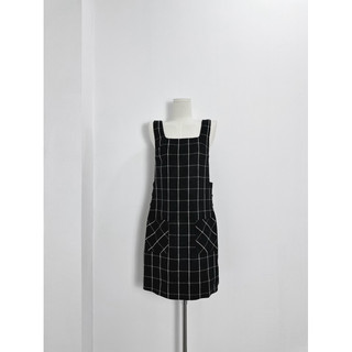 HIPU.VNXK - Đầm suông Nutmeg hoạ tiết caro chất tweed cổ vuông phối 2 túi.