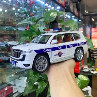 Mô hình xe Toyota Land Cruiser Prado độ CSGT có đèn, còi hú tỉ lệ 1:24 Jinlifang