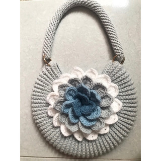 Túi cầm tay hoa sen đá handmade