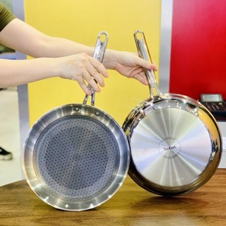 Chảo chống dính 5 lớp bếp, siêu bền, vân tổ ong thấm đều dầu , nóng nhanh, dày dặn không sợ trầy xước, bong tróc