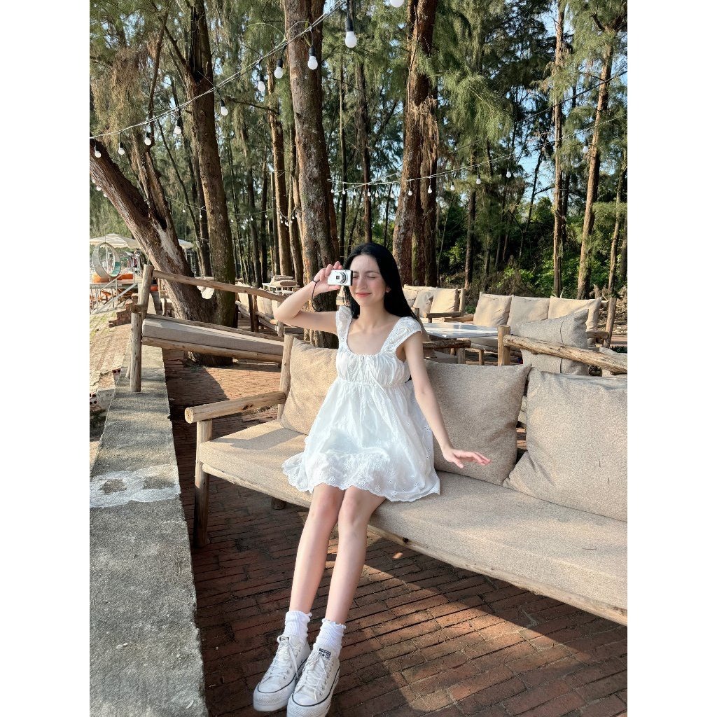 (NEW/SẴN) Váy babydoll ren xô thêu hoa dáng ngắn rút dây ngực mang 2 kiểu | BigBuy360 - bigbuy360.vn