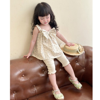 Bộ quần áo thiết kế hai dây hình nơ cho bé gái Chin set