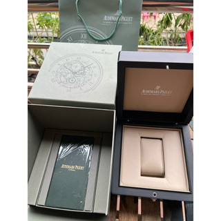 Hộp đồng hồ AP Audemars Piguet