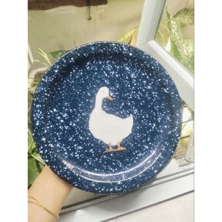 Đĩa quả hồng và đĩa vịt men đá