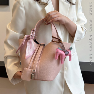 Túi xách nữ GIỎ RAU QC kèm ngựa+khăn lụa sz18