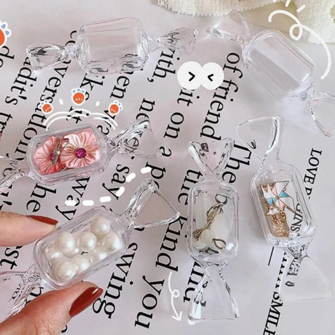 ✨️✨️Hộp nhựa trong suốt hình viên kẹo dùng bảo quản trang sức