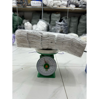(bán sỉ theo kg) 1 kg Tất lửng  trắng  đen  15cm( tầm 25 đôi )