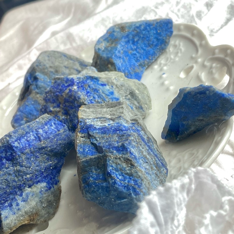 Đá Lapis Lazuli thô