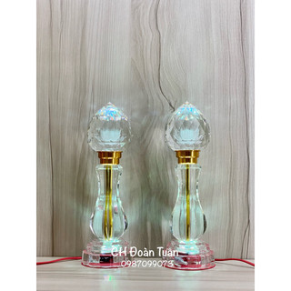 MỘT ĐÔI ĐÈN THỜ PHA LÊ TRÁI ĐÀO NGUYÊN KHỐI