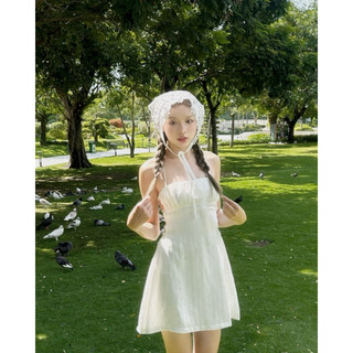 Đầm ngắn đan dây hở lưng OHOH (BACKLESS DRESS)