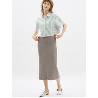 Áo sơ mi cổ đức croptop Gu Japan