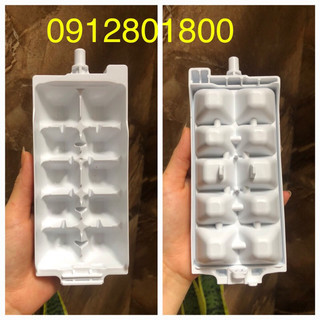 Khay đá rơi tủ lạnh Sharp inverter, side by side