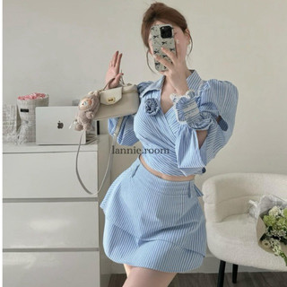 LINAS SET • Áo sơ mi kiểu nữ đính hoa tay phối ren dáng crotop buộc nơ lưng mix chân váy chữ A (hàng chuẩn 100%)