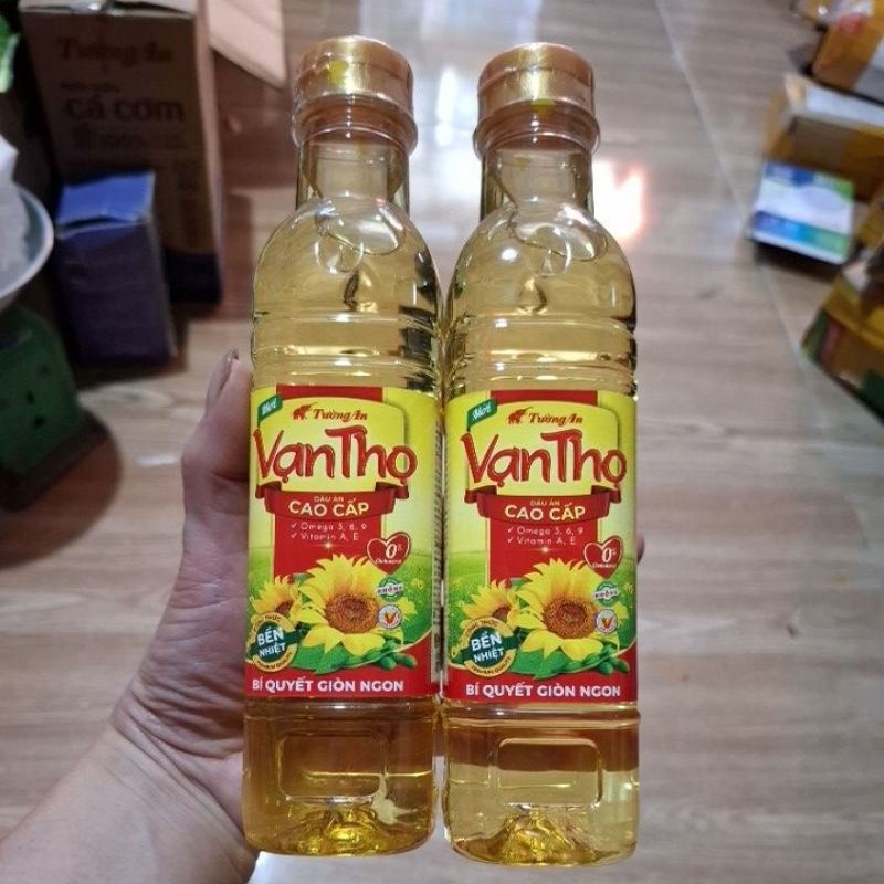 Dầu ăn vạn thọ tường an chai 400ml