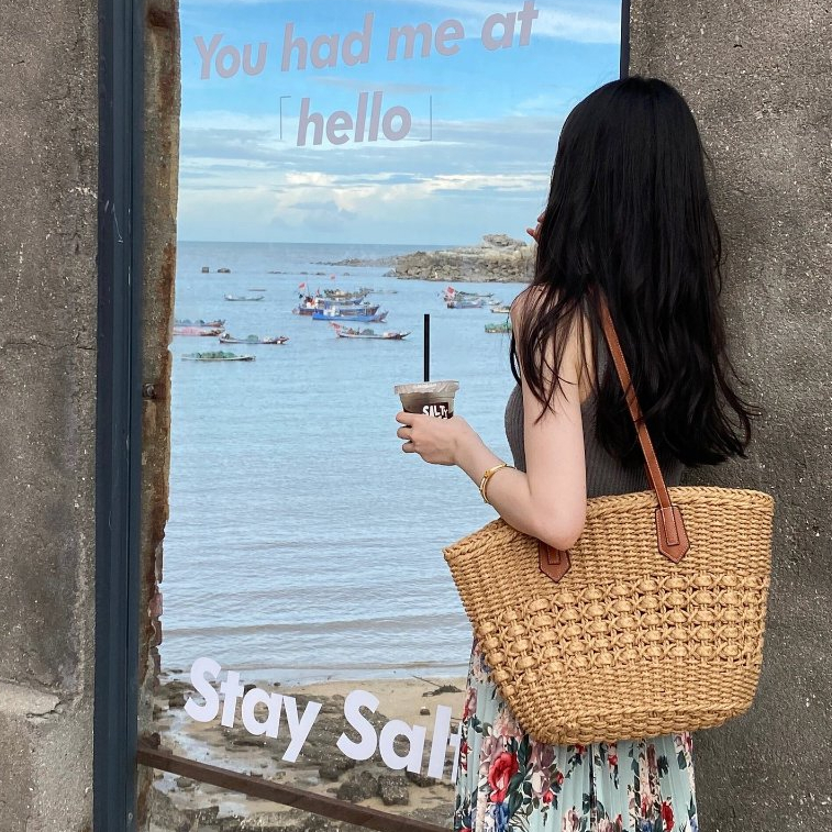 Túi Cói Nữ Đi Biển Đan Thưa Quai Da Có Khoá Kéo
