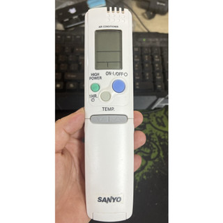 Điều Khiển điều hòa SANYO Nhật dài 2 chiều chữ tiếng anh - bh 3 tháng lỗi đổi mới