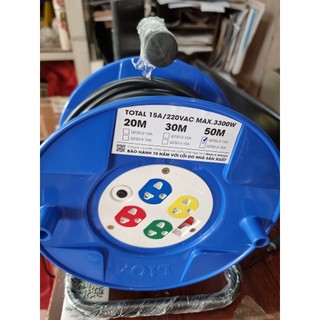 Ổ cắm kéo dài LiOA quay tay kiểu Rulo (QT50-2-15A)