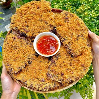 Cơm cháy gạo lứt siêu nhiều chà bông 50k/ 200gr chỉ có tại trafoods.
