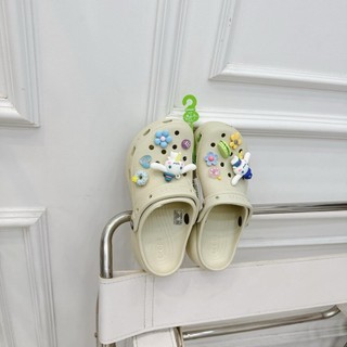 Dép Sục Crocs Kèm Sticker Thỏ Cinnamoroll ST1006