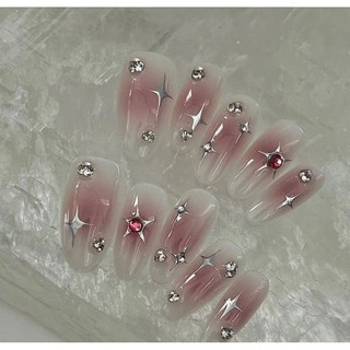 Nail box giá rẻ. set 10móng up gấu bột và gắn charm nơ