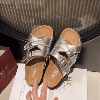 Dép nữ 2 quai chéo khoá vuông phong cách thời trang mới đế cao 3cm