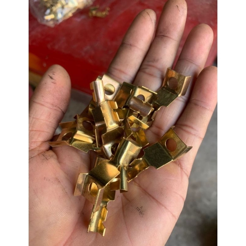 kẹp bình xe máy (30 cái) (thao)