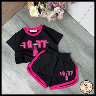Bộ đùi bé gái 1977 (10-45kg), áo croptop dập nổi số 1977 siêu cưng, quần short lưng thun bo viền, chất cotton chính phẩm