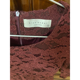 Pass nhiều đầm ren size S
