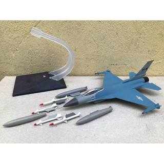 Mô hình máy báy f-16. 1:48-abs