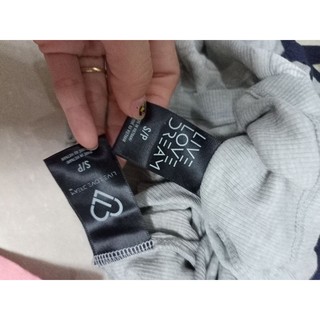áo croptop,lững,lỗi nhỏ,lỗi dơ(7654)