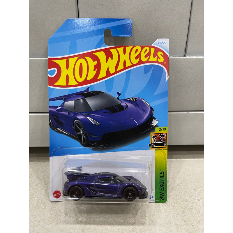 Xe mô hình đồ chơi Hotwheels cơ bản 1:64 - 2020 Koenigsegg Jesko