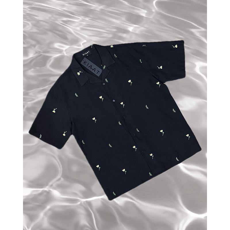 Áo sơmi thêu hoa unisex (form rộng)