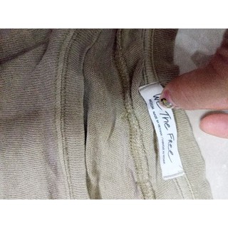 áo croptop,lỗi màu,lỗi dơ(7654)