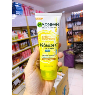 Sữa rửa mặt làm sáng da giảm mụn garnier 50ml
