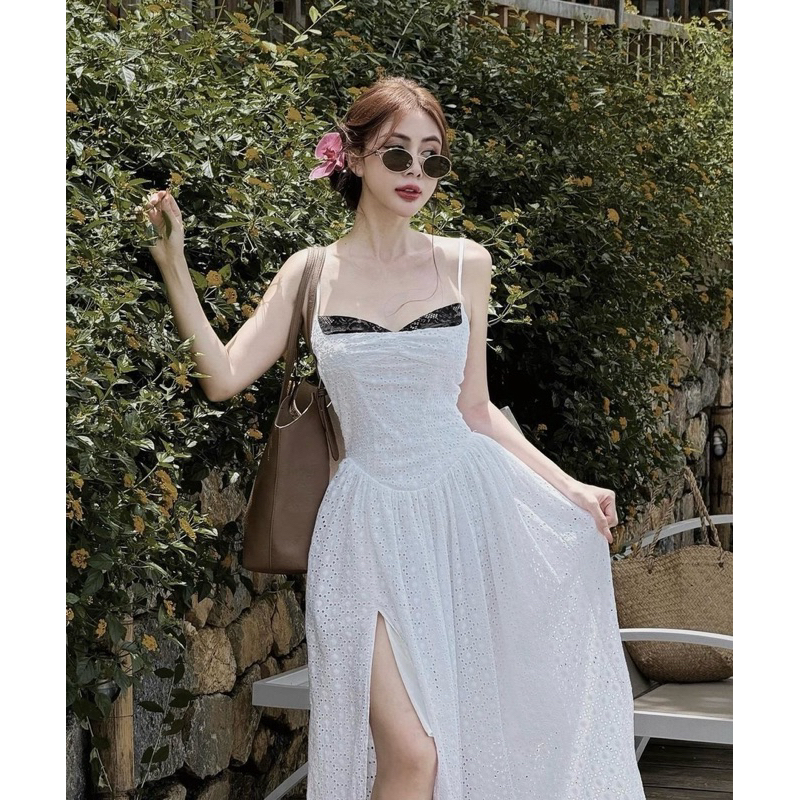 ĐẦM MIDI TRẮNG REN HOA 2S ĐAN DÂY LƯNG